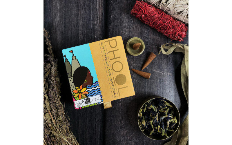 Благовония премиум конусы Phool Белый кедр White Cedar 40 шт + подставка — изображение 1