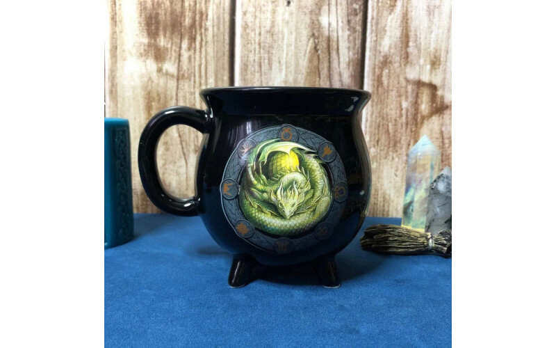 Кружка-хамелеон Остара Anne Stokes — изображение 1