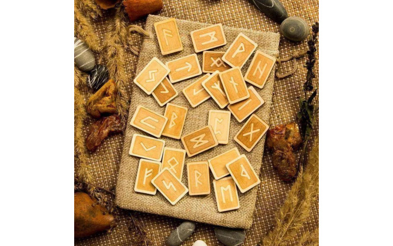 Руны деревянные из сосны — изображение 1