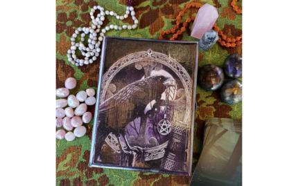 Ворон с Пентаграммой Шкатулка деревянная