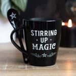 Кружка фарфоровая с ложкой Stirring up magic