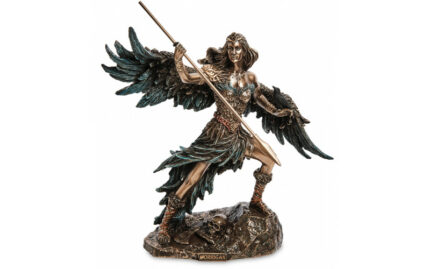 Морриган - богиня рождения, войны и смерти Алтарная статуэтка