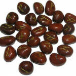 Руны из красной яшмы + коробочка